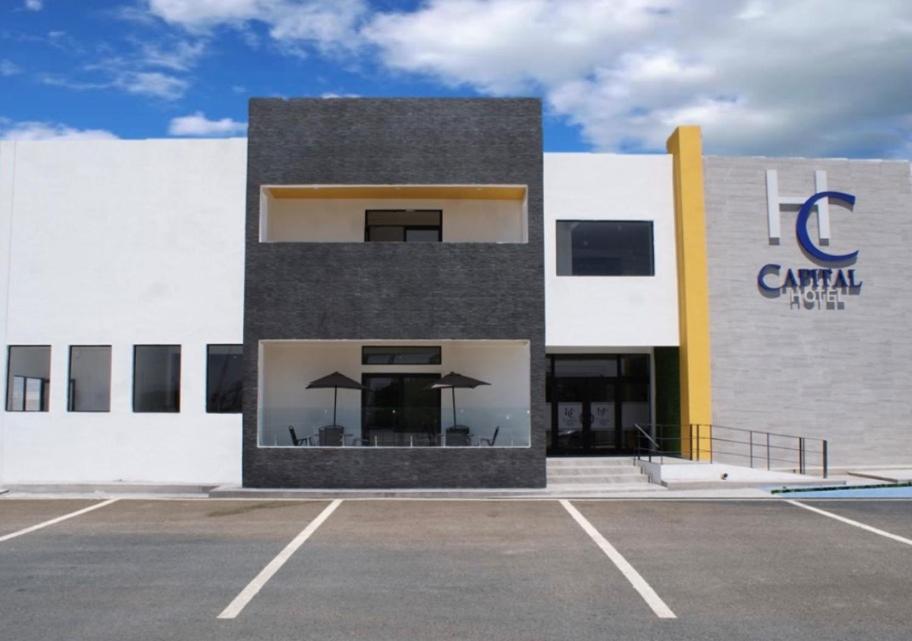 Hotel Capital Frontera Monclova Zewnętrze zdjęcie